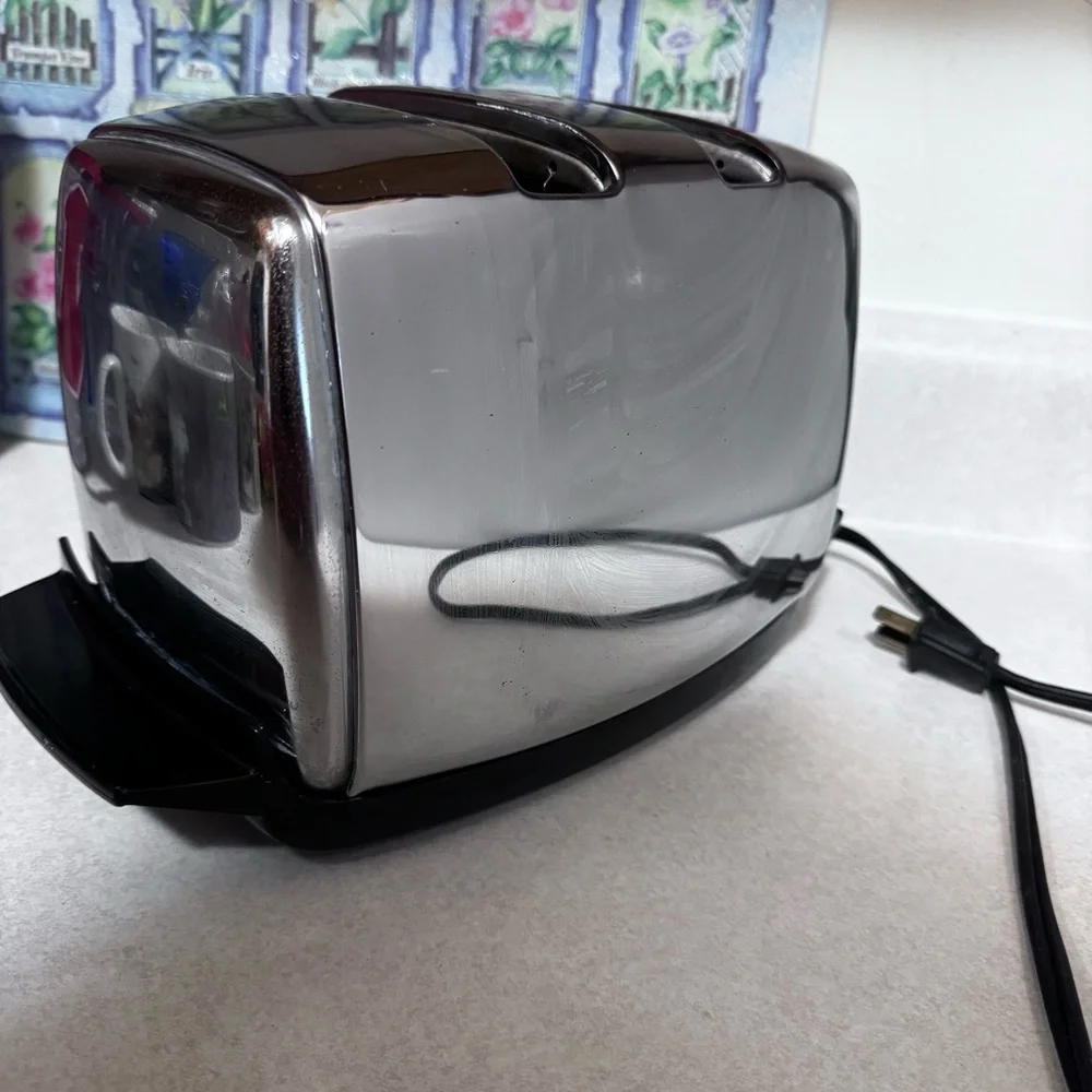 Vintage Sunbeam Self Lowering Magic Toaster Stainless Chrome Heavy Duty - Picture 4 of 5